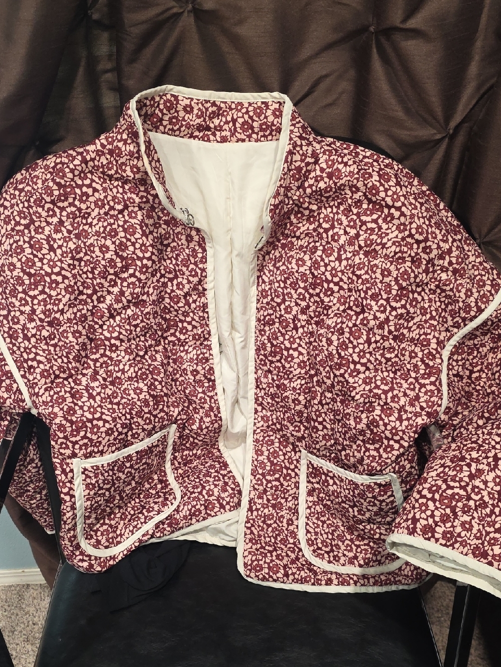 Quilted Floral Crop Jacket - Wine Floral